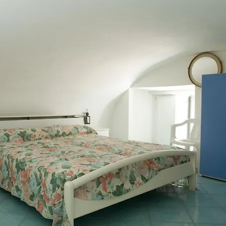Agenzia Isotur Piccola Domitilla Apartment *